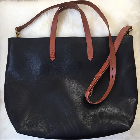 Madewell Handbags - Madewell Medium Transport Tote